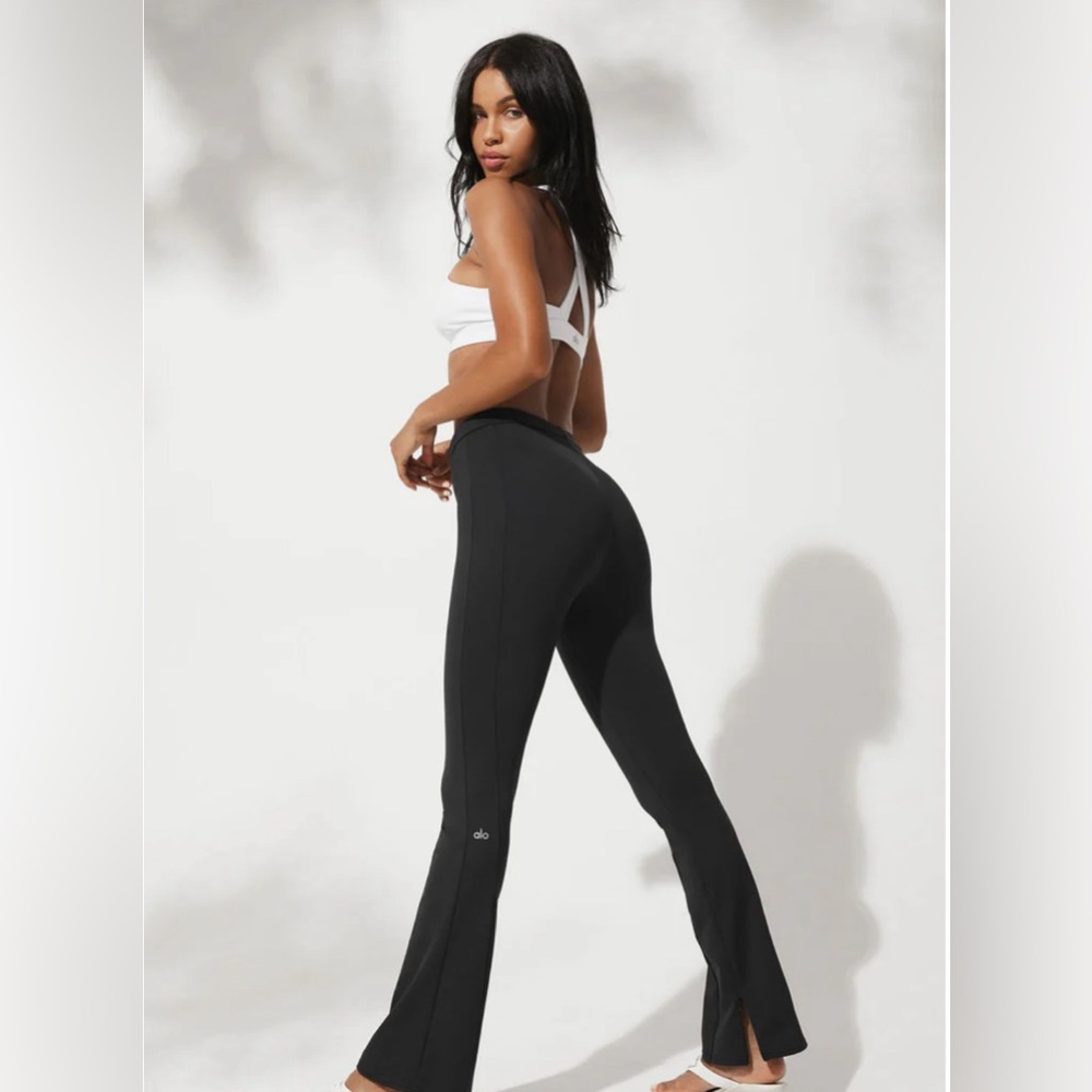 🖤Alo High-Waist Zip It Flare Legging - Black 🖤